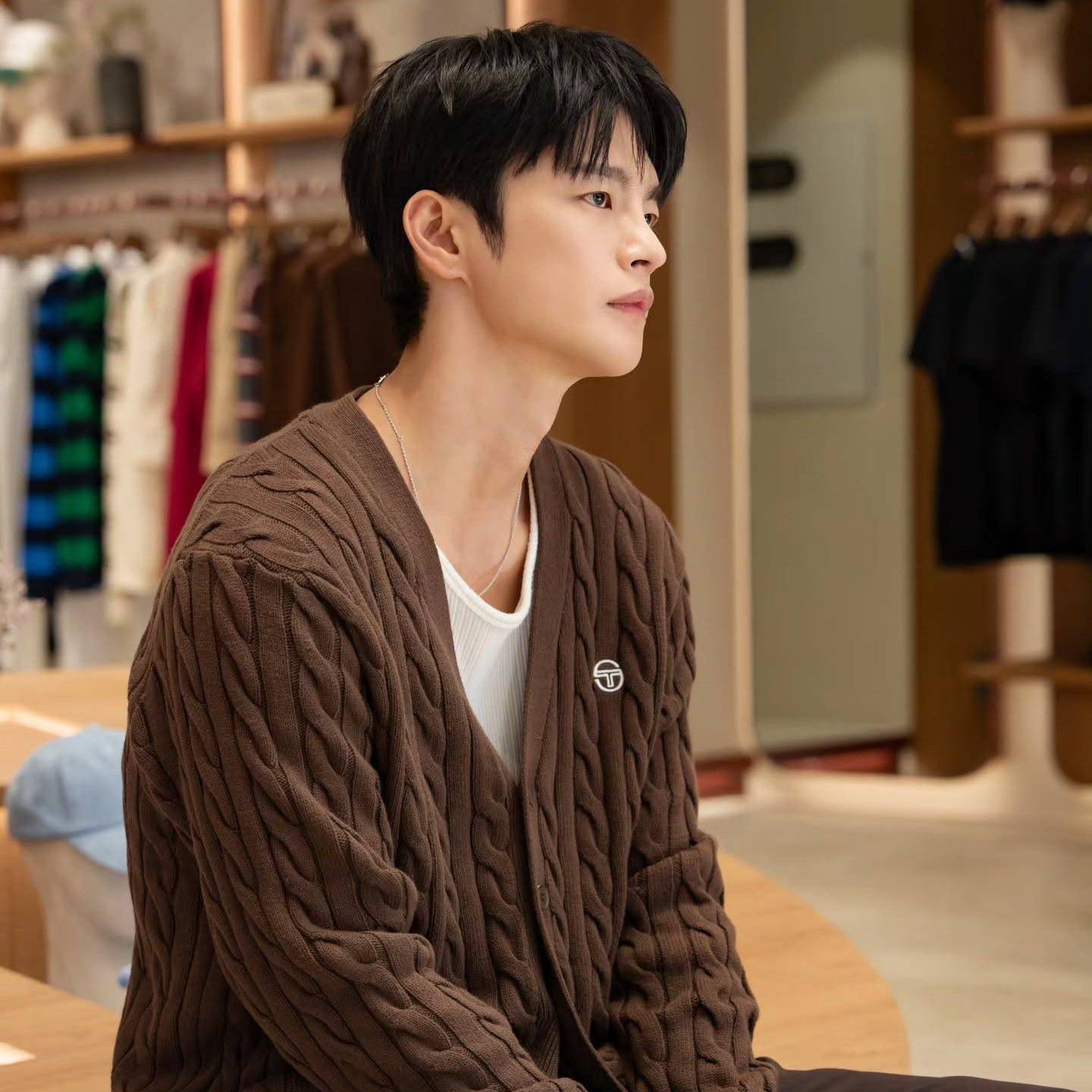 Recent activity shot of Seo Inguk