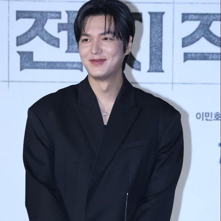 Behind-the-scenes cut of Lee Minho