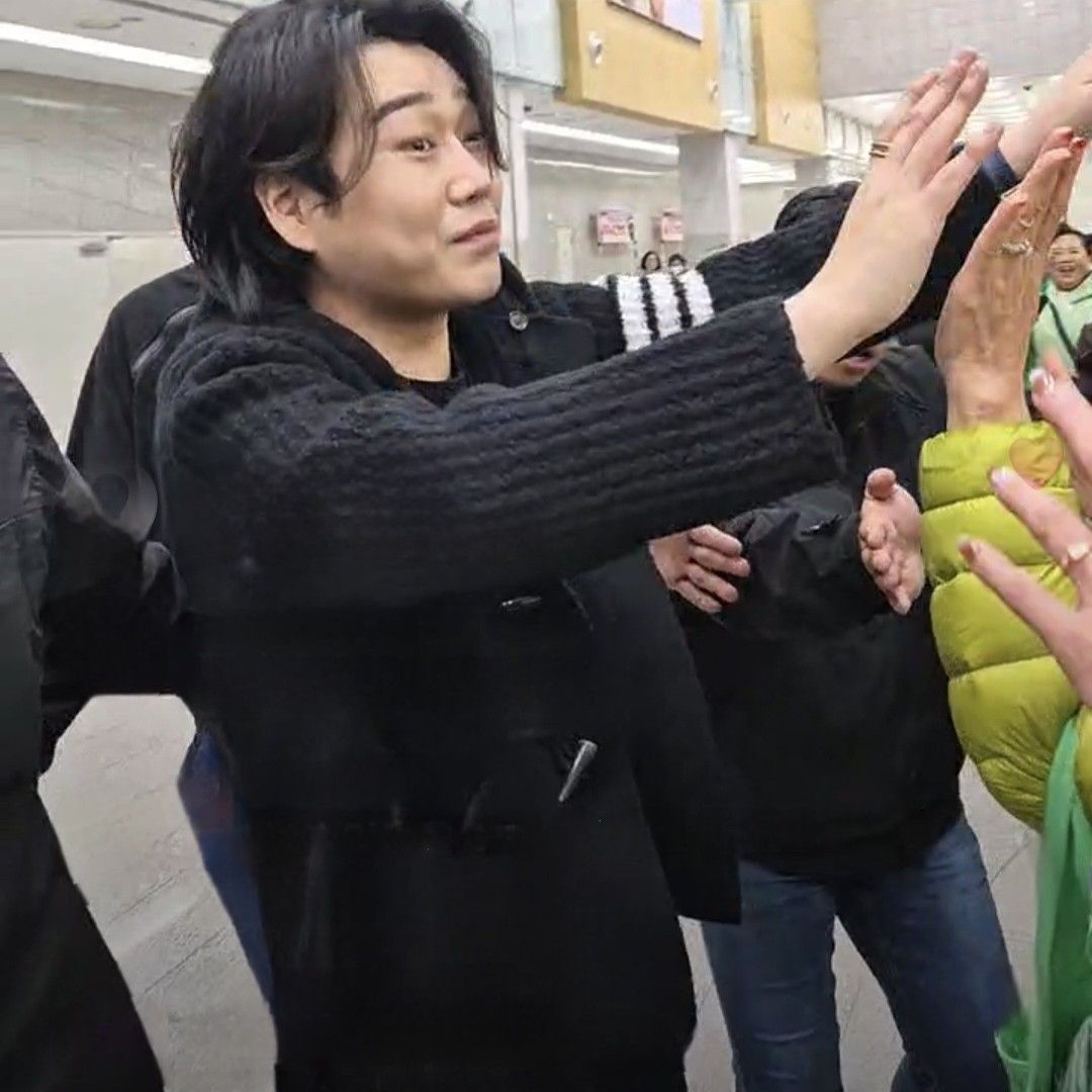 Recent activity shot of Hwang Youngwoong