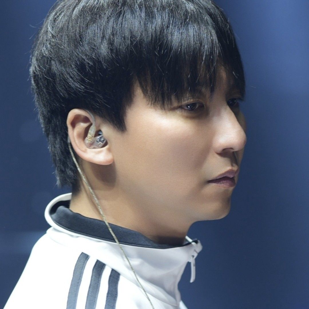 Recent activity shot of Kim Namgil