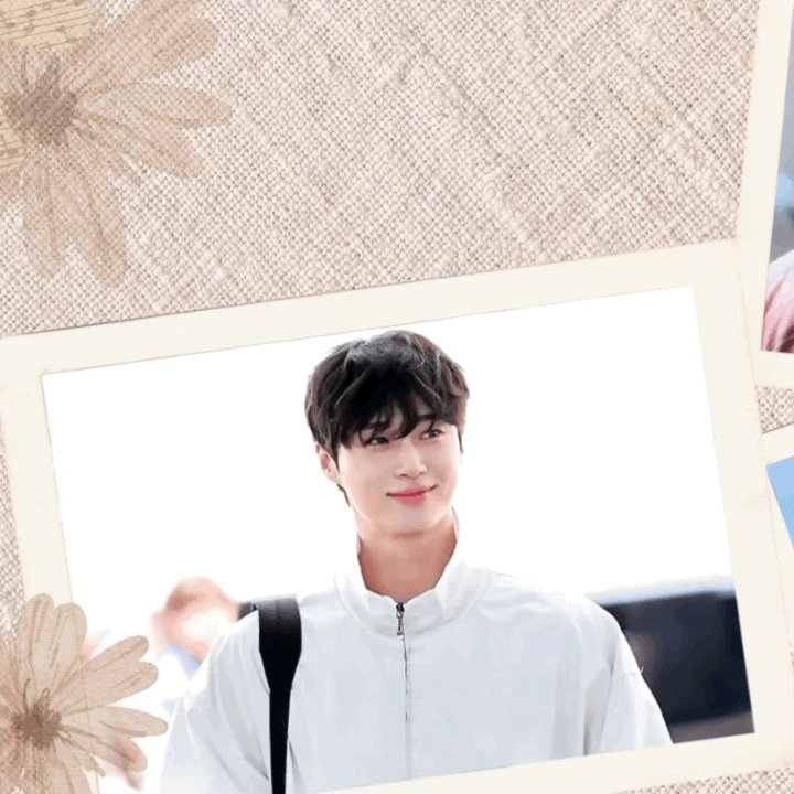 A moment captured by a fan of Byeon Wooseok