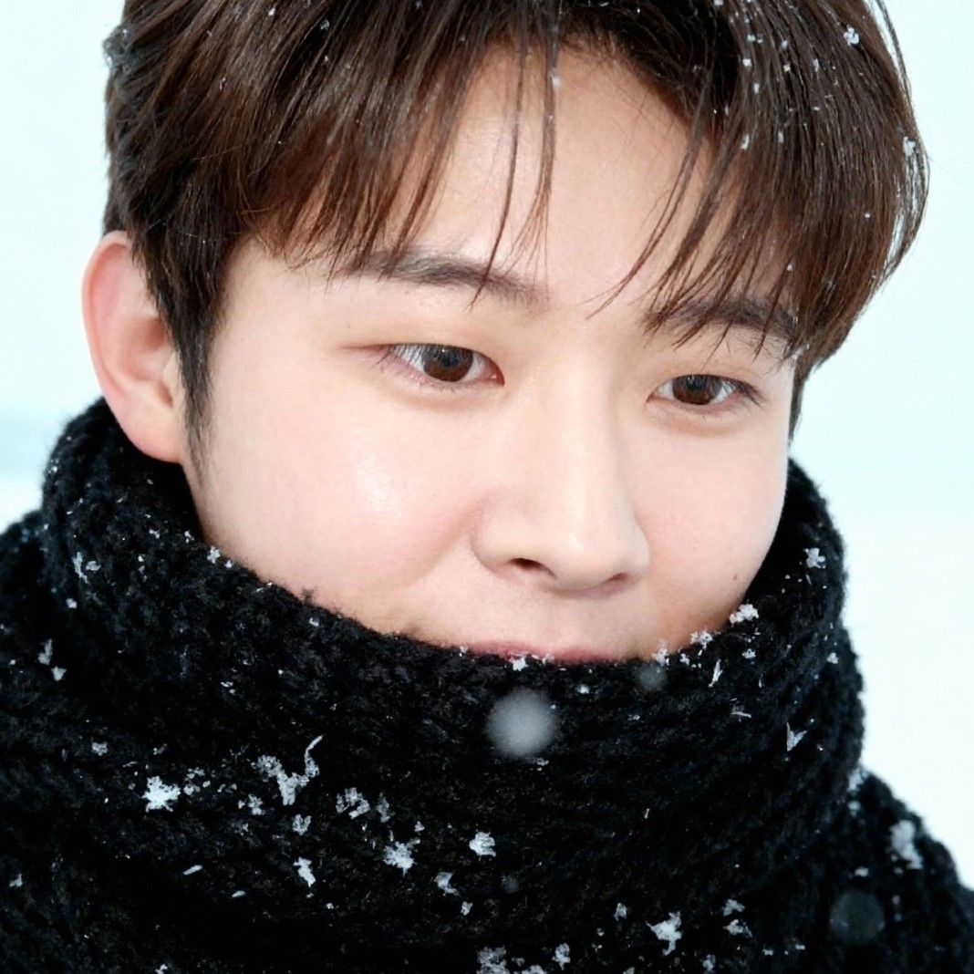 Jinuk的最新照片