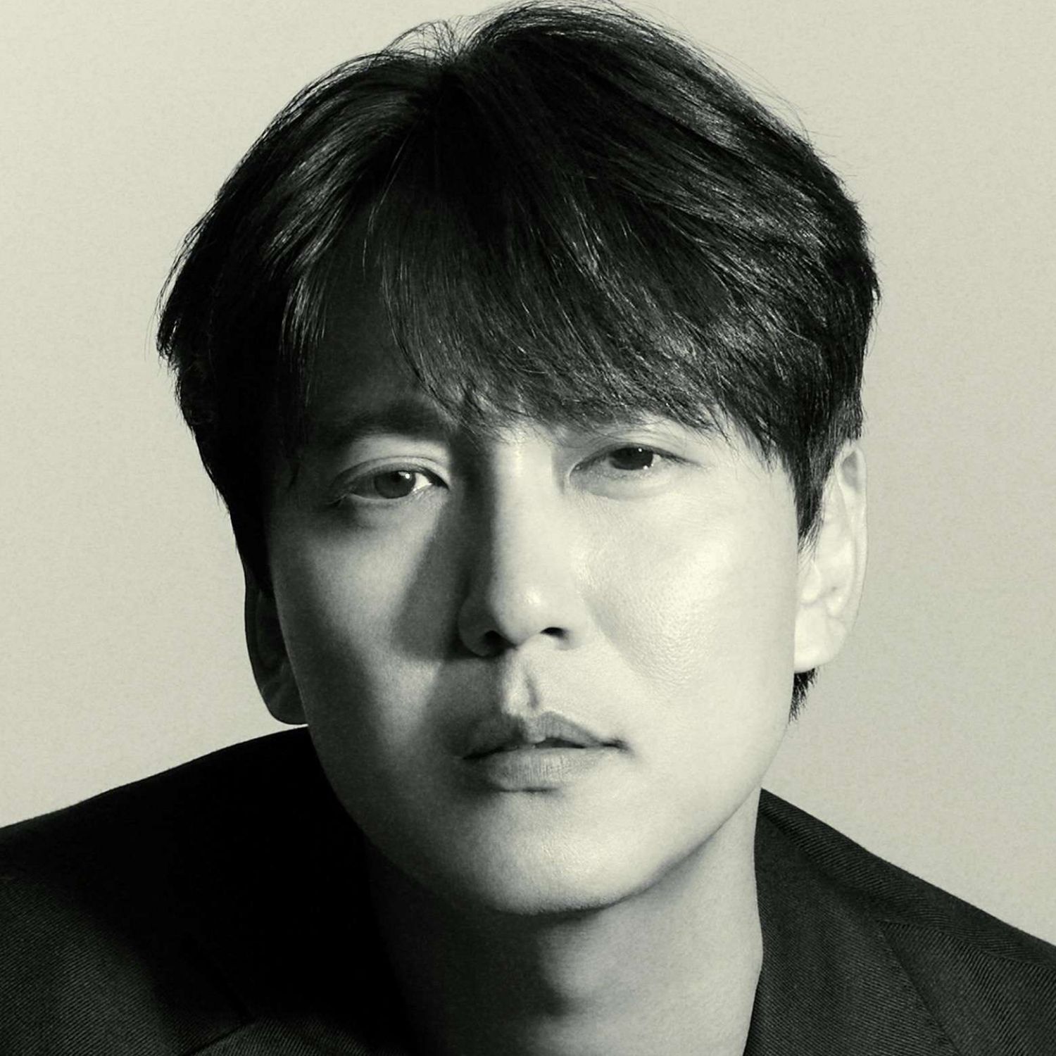 Behind-the-scenes cut of Kim Namgil