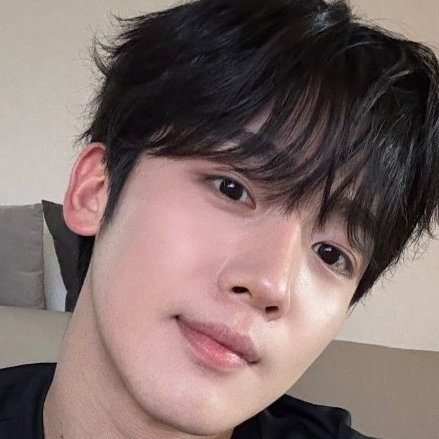 Latest photo of Kim Yohan