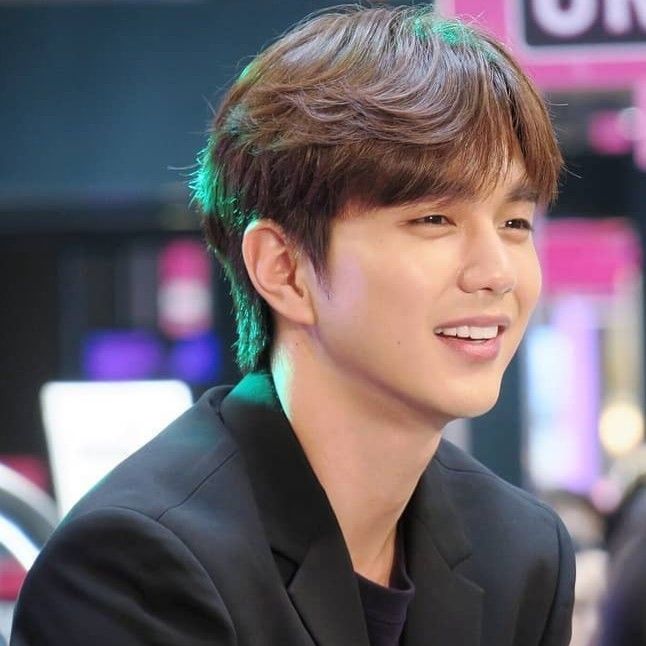 A moment captured by a fan of Yoo Seungho
