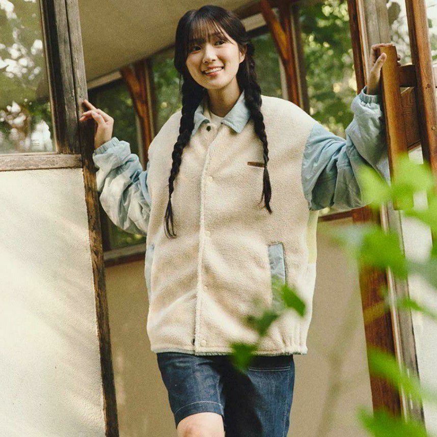 Latest photo of Kim Hyeyoon