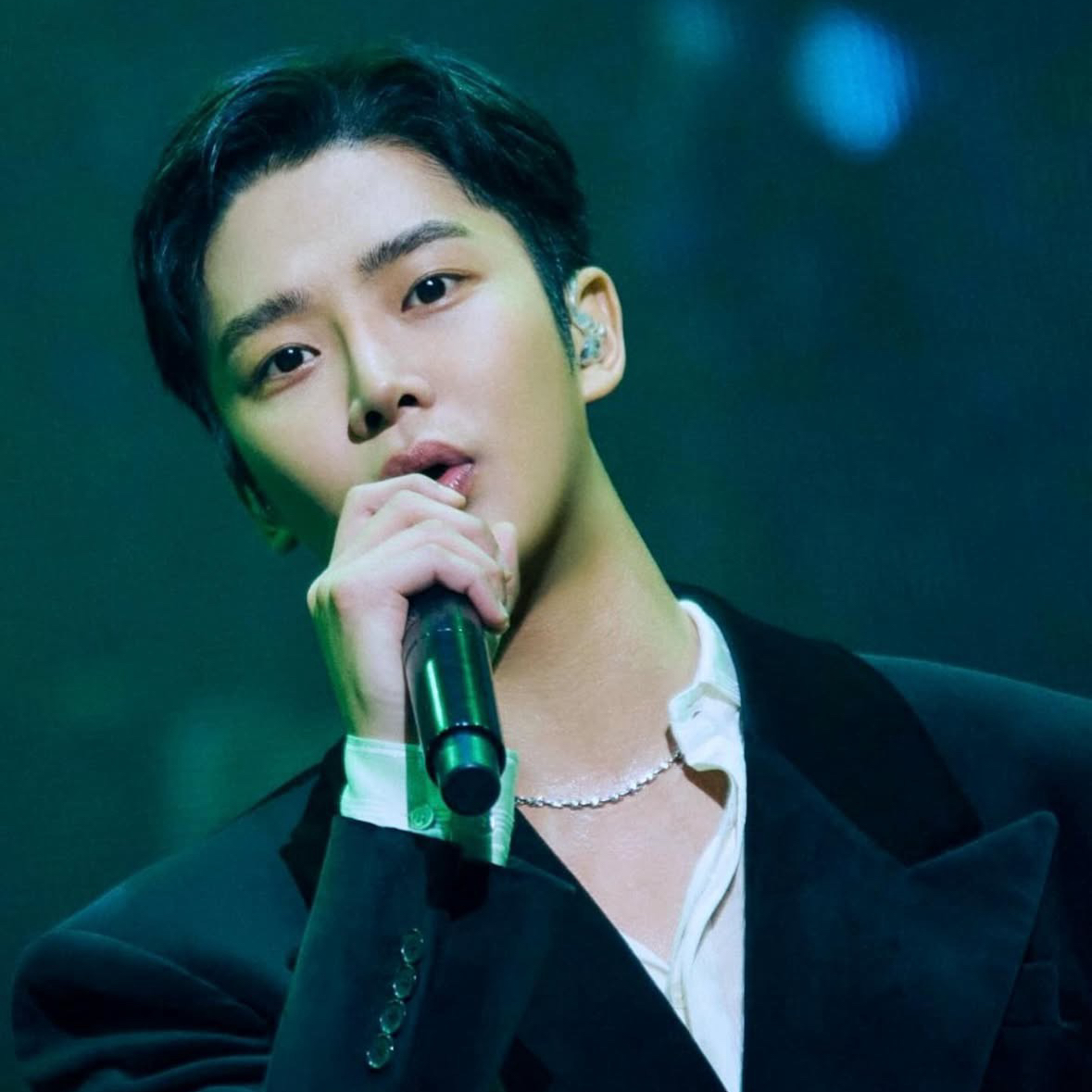 Momen yang diabadikan oleh penggemar Rowoon