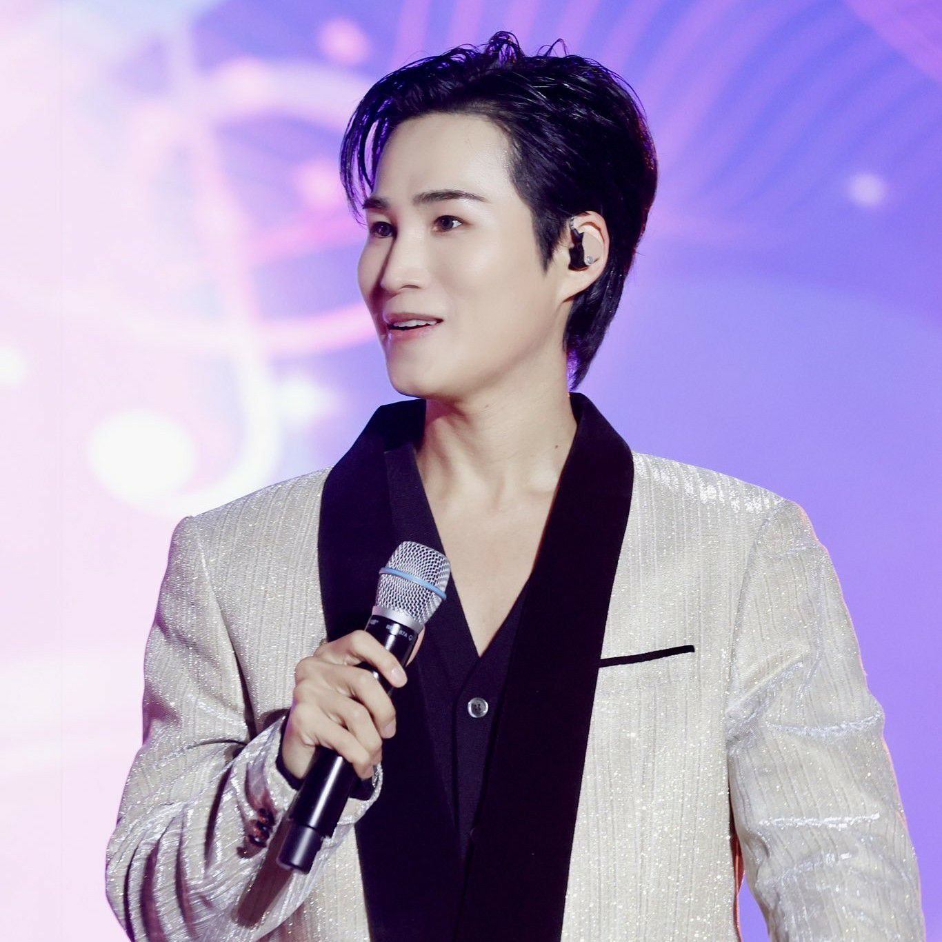 김희재 최근 활동샷