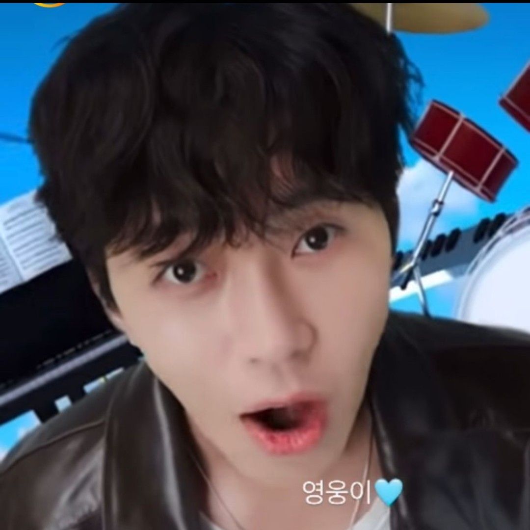 임영웅 최근 활동샷