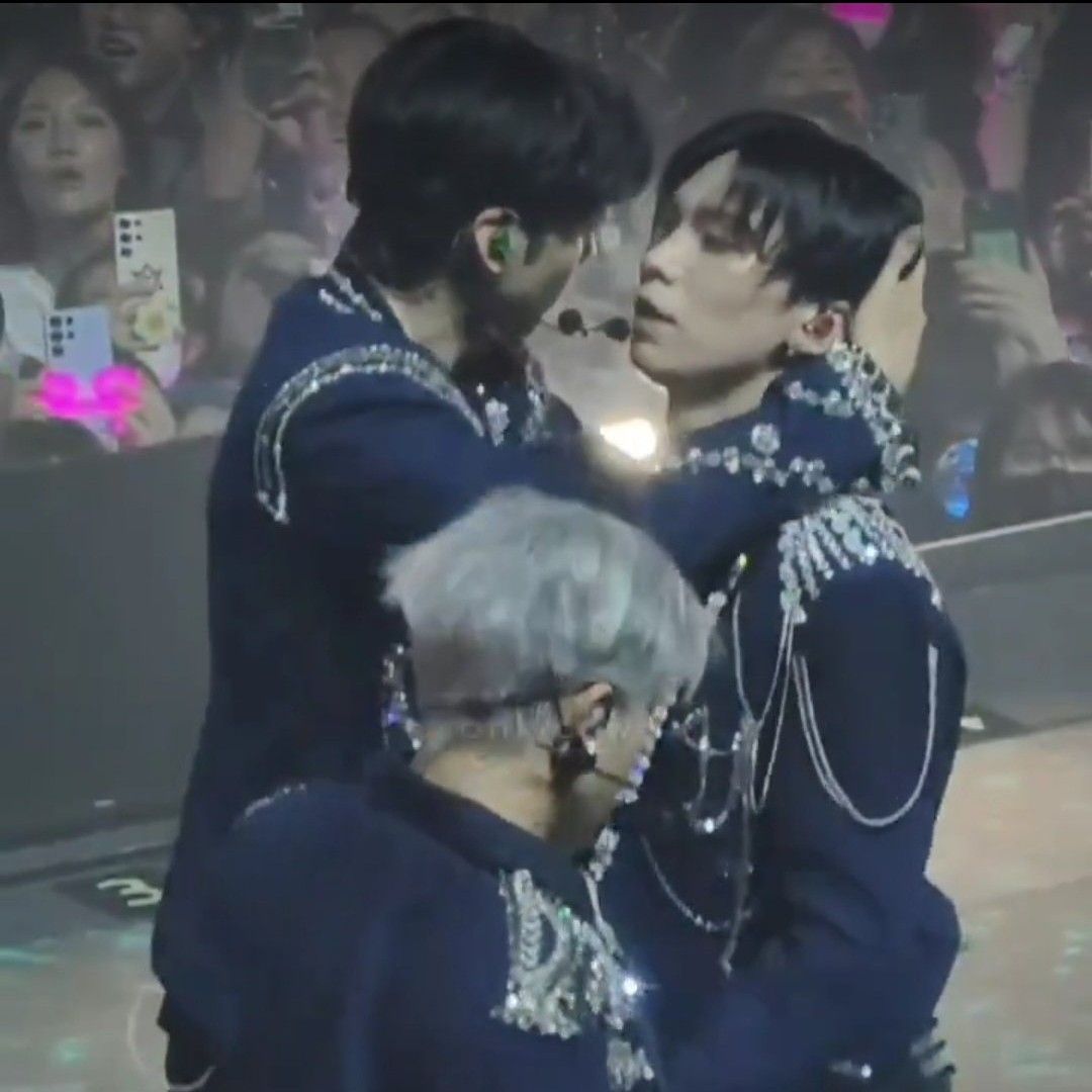 Cuplikan di balik layar dari Cha Eunwoo