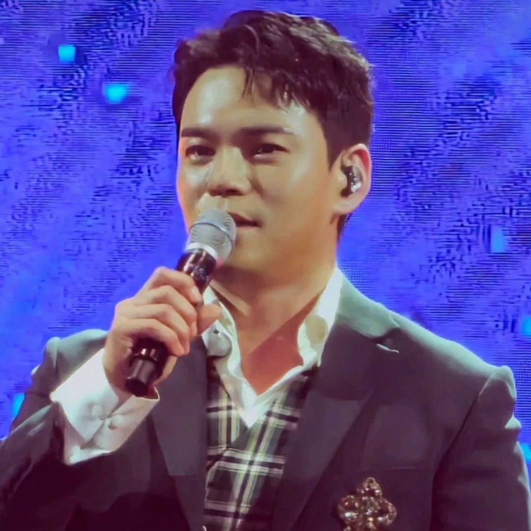 Recent activity shot of Lee Jung
