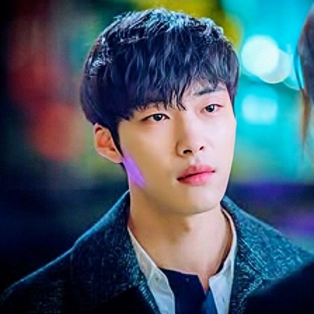 Behind-the-scenes cut of Woo Dohwan