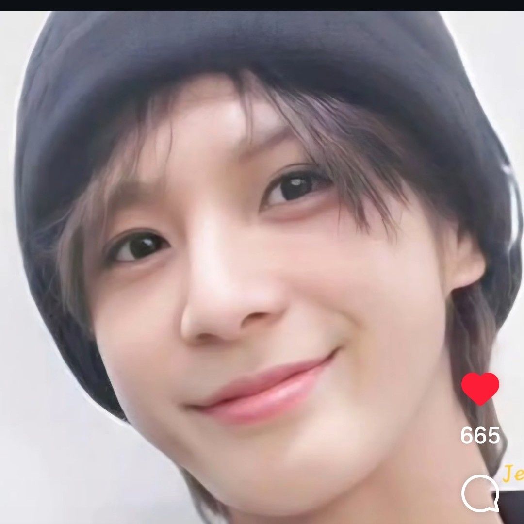 粉丝拍下的郑东元瞬间