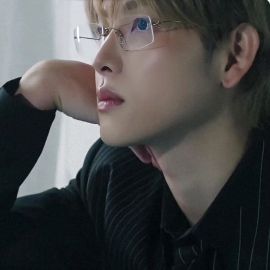 Behind-the-scenes cut of Yim Siwan