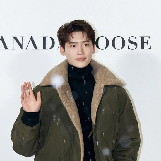 李鍾碩的近期活動照