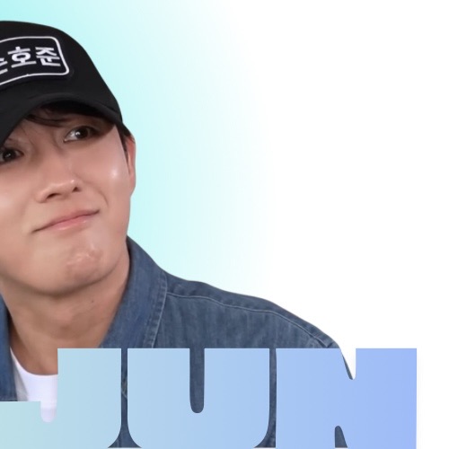 A moment captured by a fan of Son Hojun