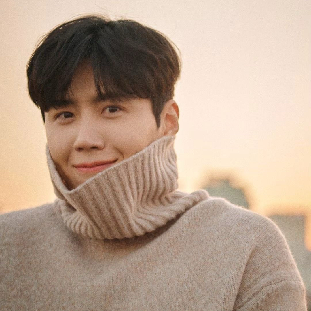 Recent activity shot of Kim Seonho