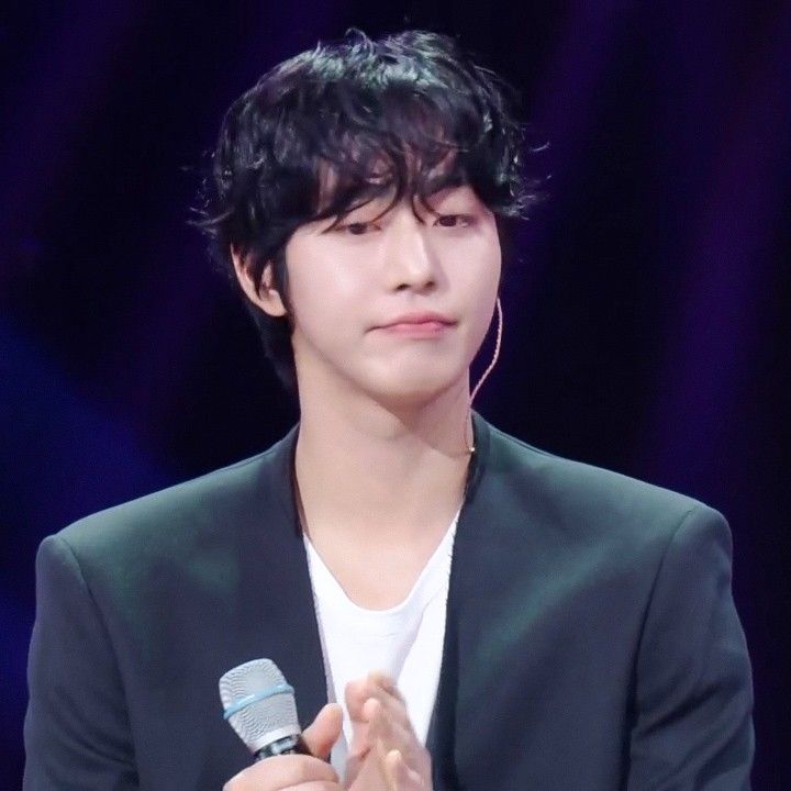Recent activity shot of Ahn Hyoseop