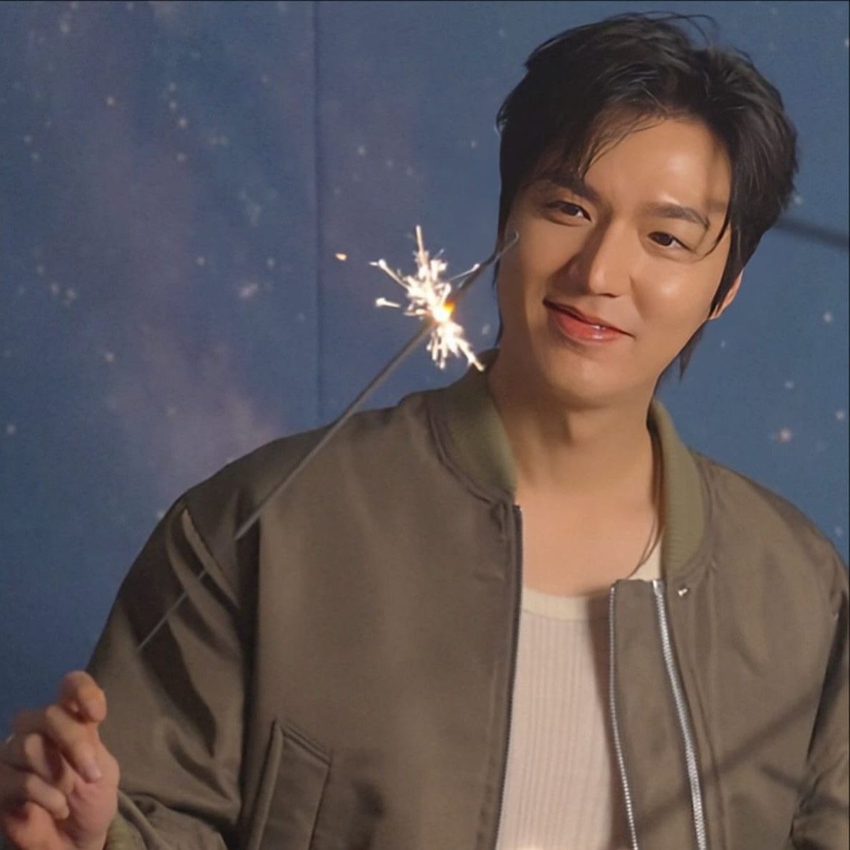 粉絲拍下的李敏鎬瞬間