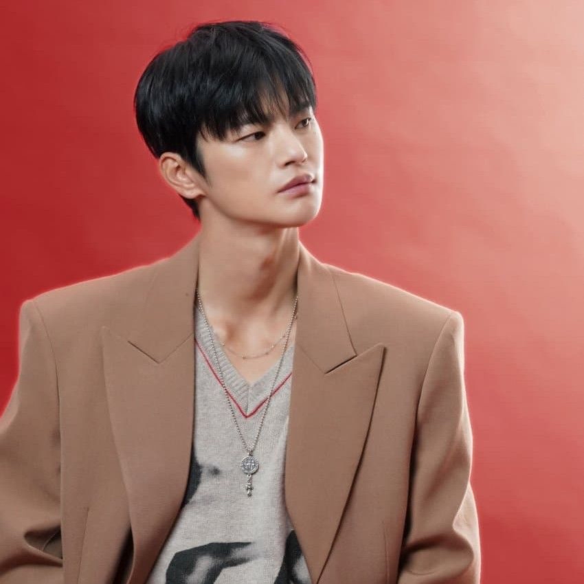 Behind-the-scenes cut of Seo Inguk