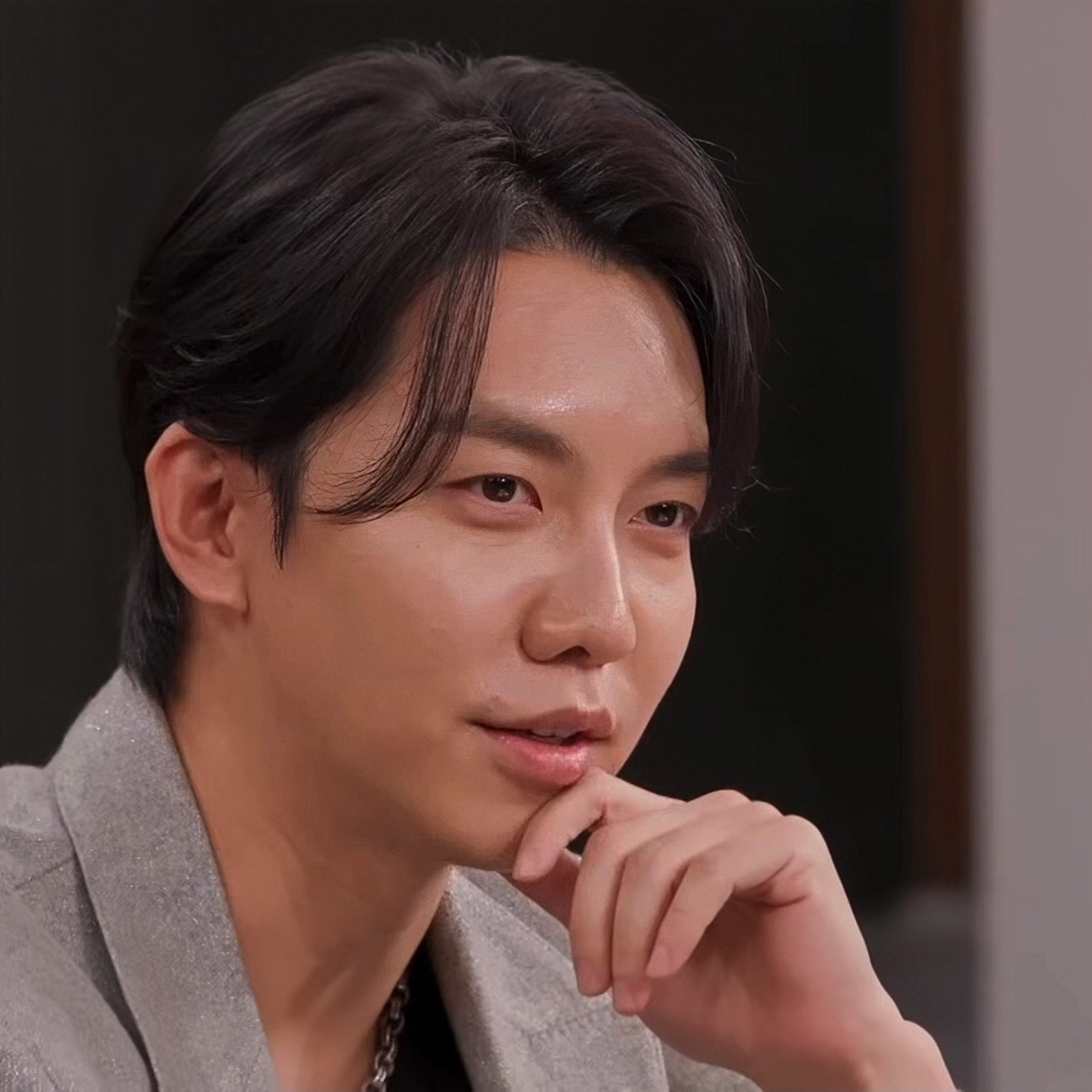 粉絲拍下的李昇基瞬間