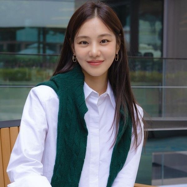 Popular profile image of Han Ji-Eun selected by vote