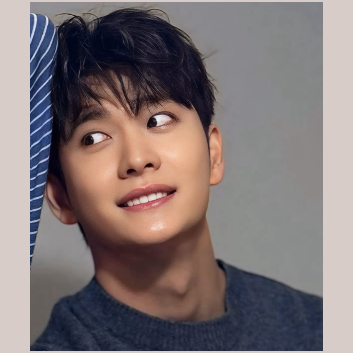 A moment captured by a fan of Kang Taeoh