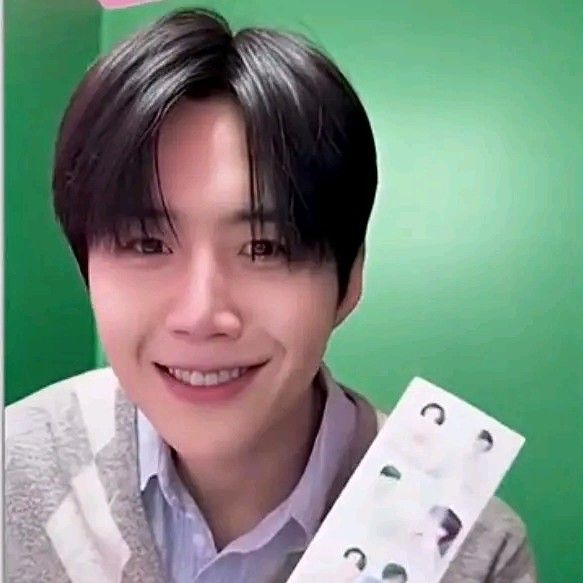 A moment captured by a fan of Kim Seonho