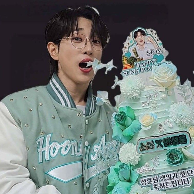 Behind-the-scenes cut of An Sunghoon