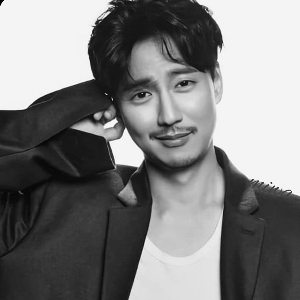 Recent activity shot of Kim Namgil