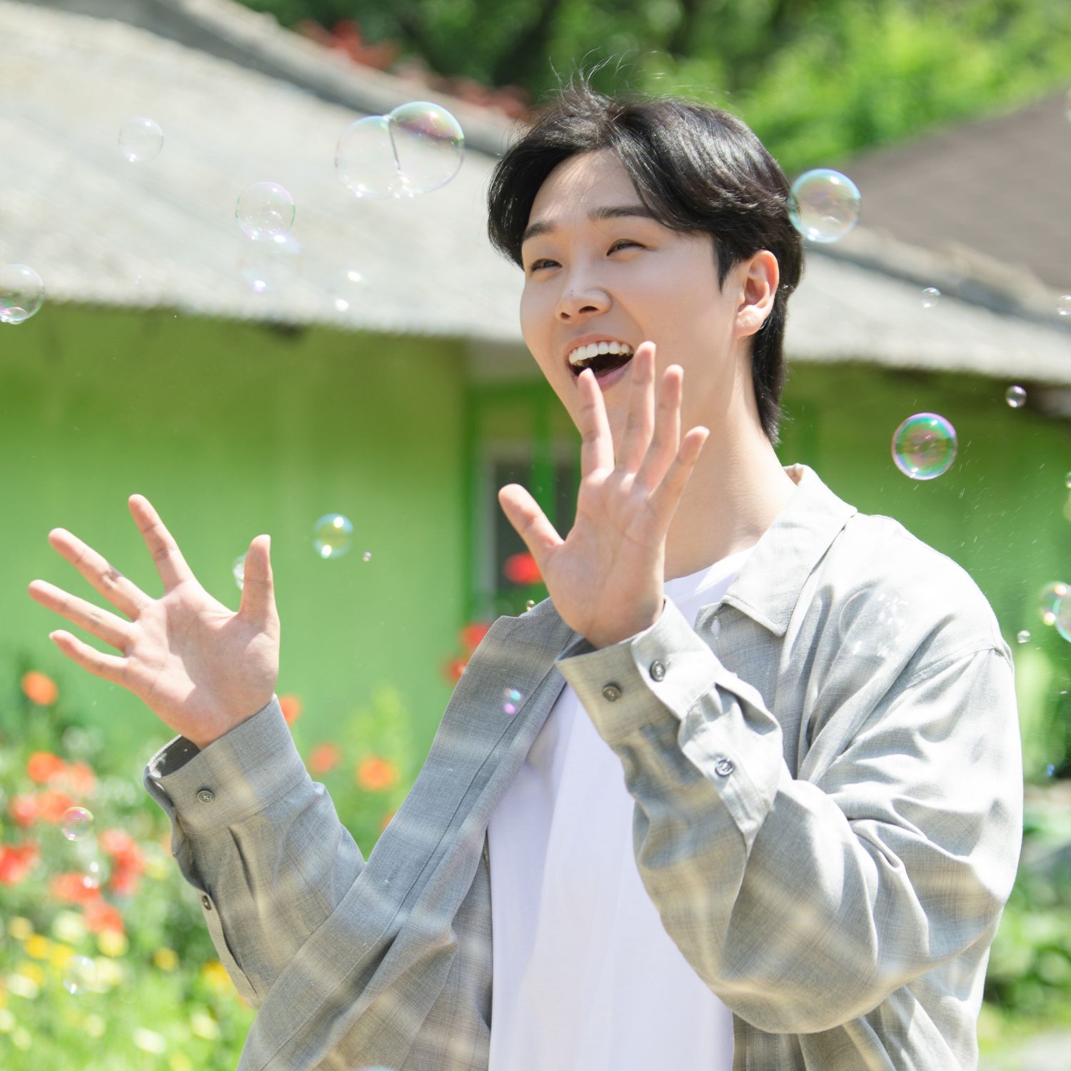 송민준의 비하인드 컷