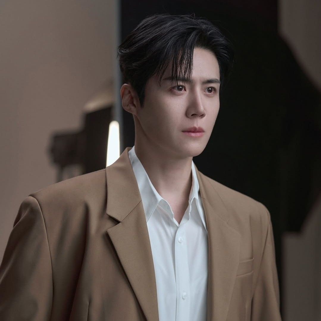 金宣虎的近期活動照