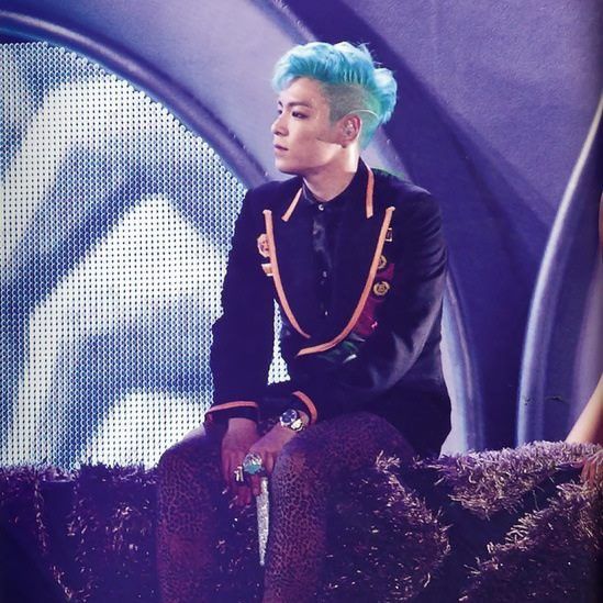 A moment captured by a fan of T.O.P