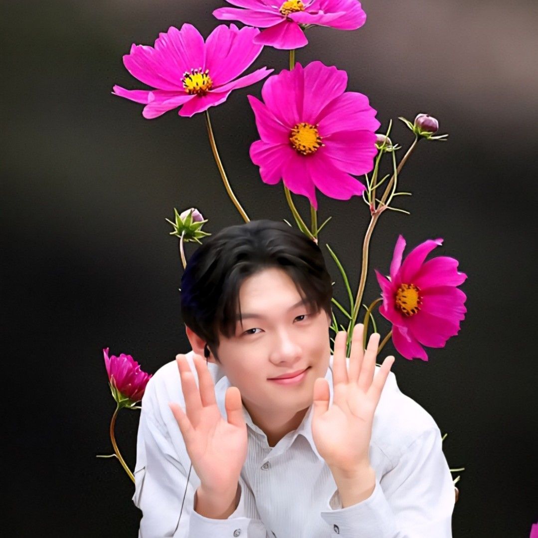 Recent activity shot of Choi Jaemyeong