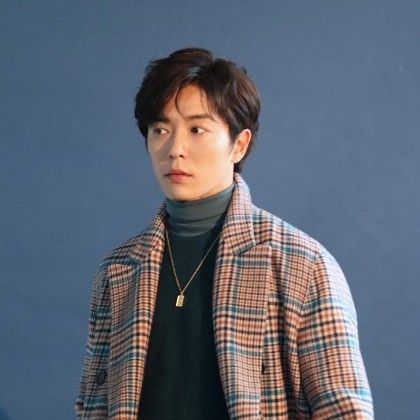 A moment captured by a fan of Kim Jaewook