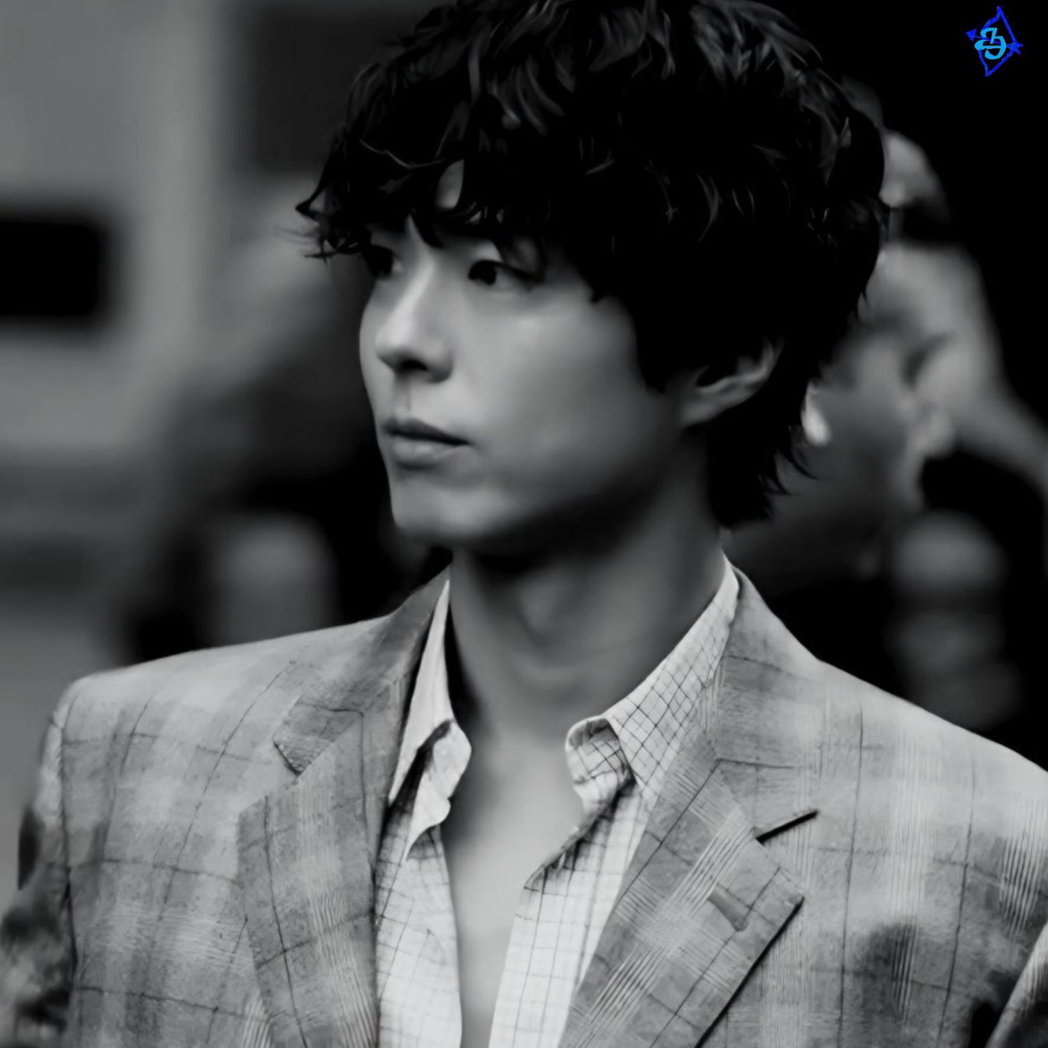 Recent activity shot of Park Bogum