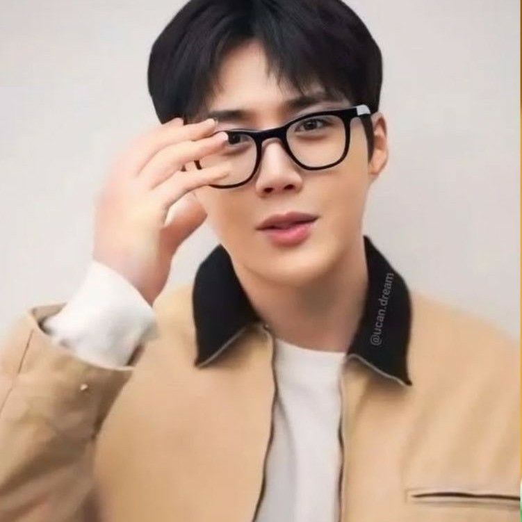 A moment captured by a fan of Kim Seonho