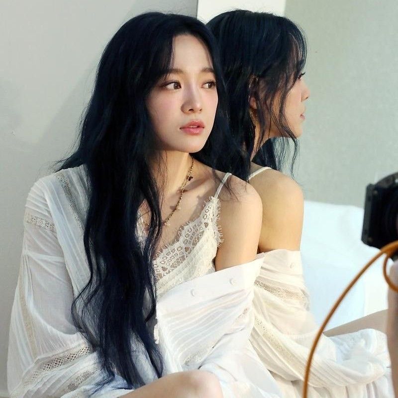 Recent activity shot of Kim Sejeong