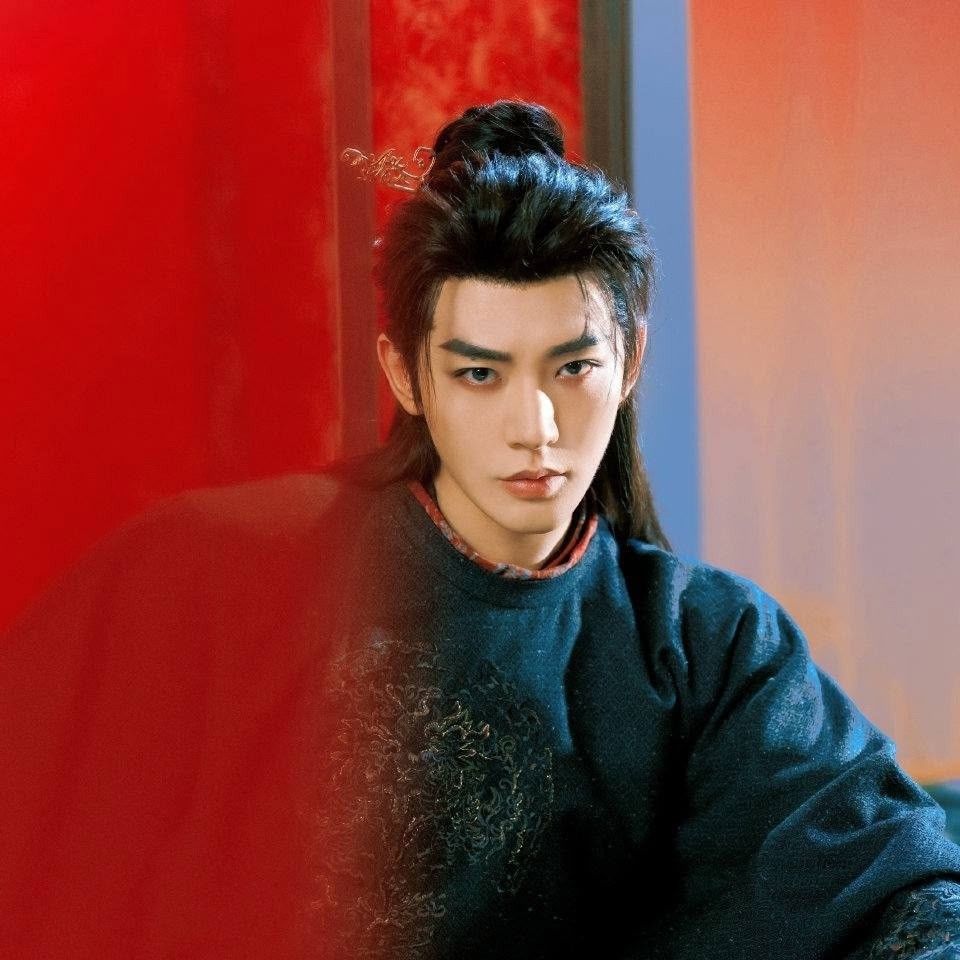 Latest photo of Deng Wei