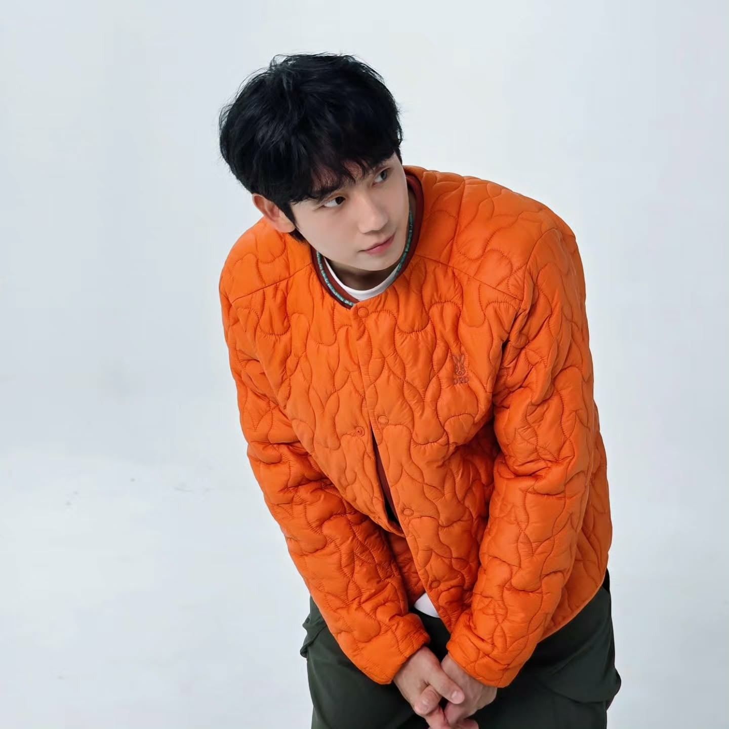 Behind-the-scenes cut of Jung Haein