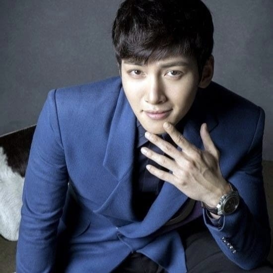 A moment captured by a fan of Ji Changwook