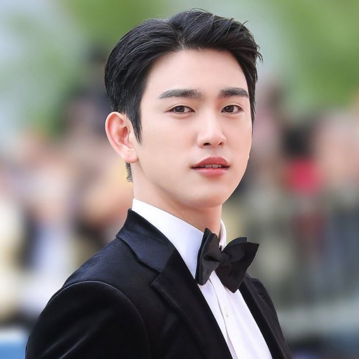 Latest photo of Park Jinyoung