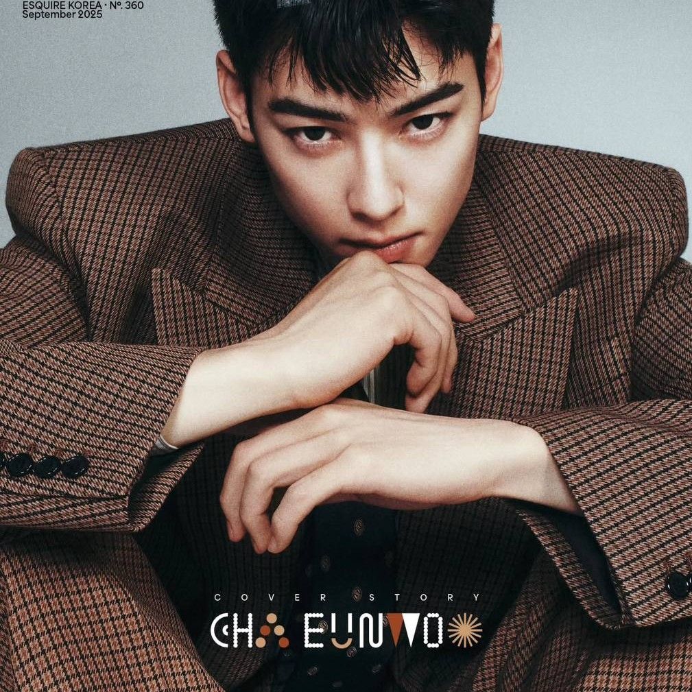 Recent activity shot of Cha Eunwoo