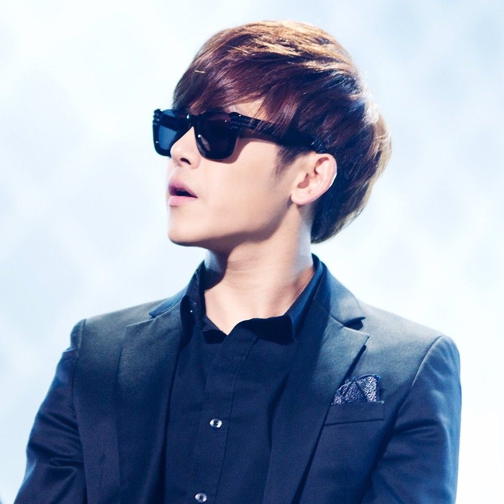 A moment captured by a fan of Hoya