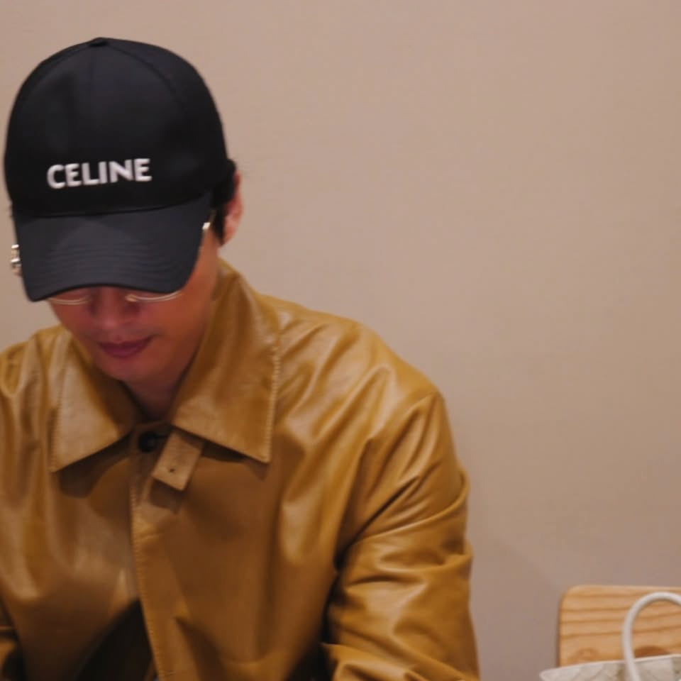 Behind-the-scenes cut of Namkoong Min