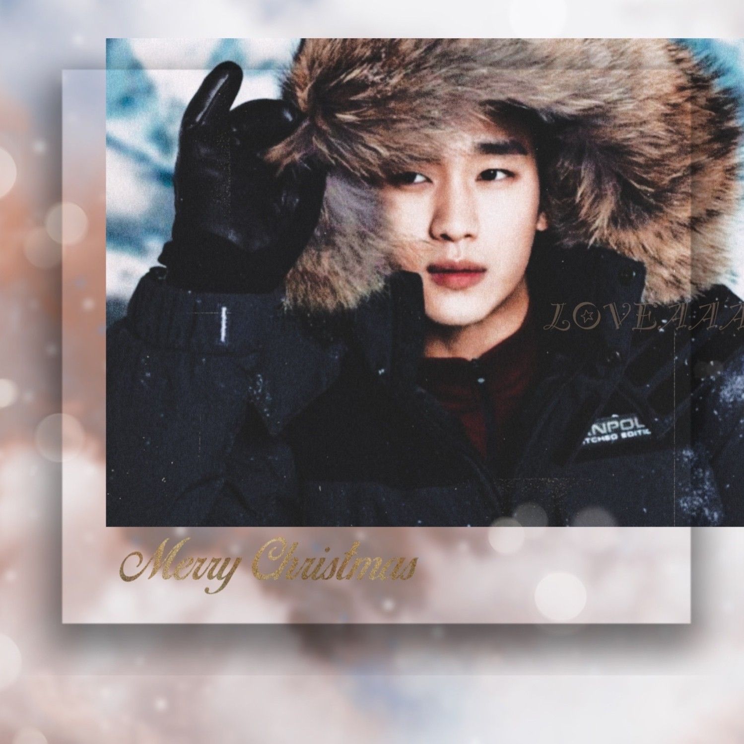 粉丝拍下的金秀贤瞬间