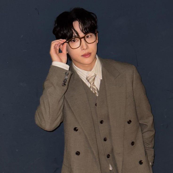 Recent activity shot of Yim Siwan