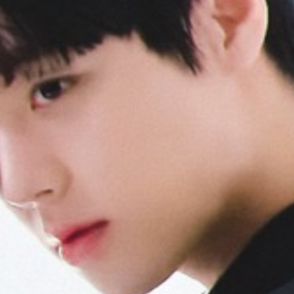 Recent activity shot of Park Jihoon