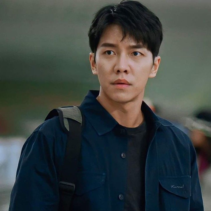 Foto terbaru dari Lee Seunggi