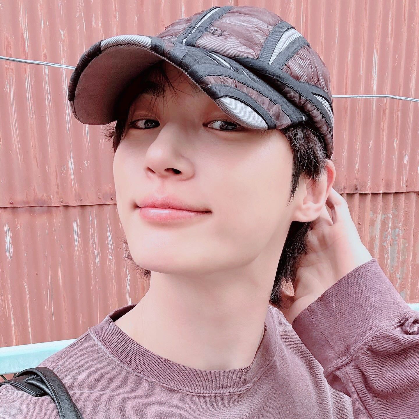 A moment captured by a fan of Byeon Wooseok
